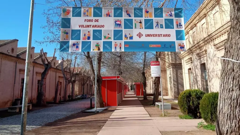 La UCLM y Cáritas Diocesana de Ciudad Real te invitan a transformar tu compromiso en acción solidaria